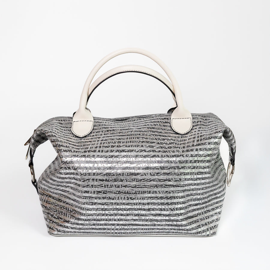 Vera handbag in Silver Coast featuring side straps with silver o-ring clasp and top handles